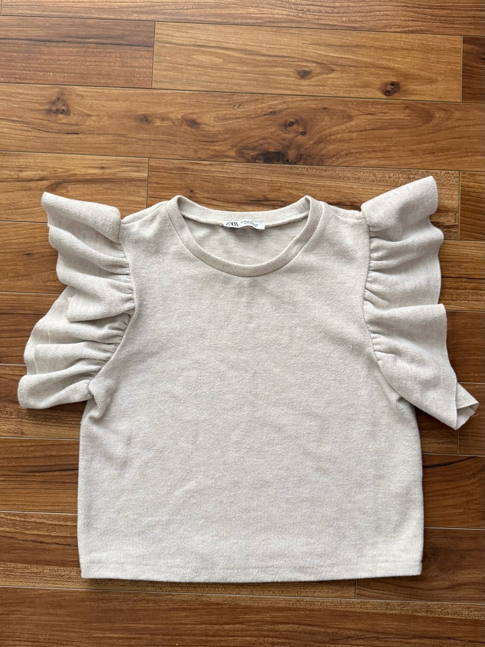 Zara Cream Textured Knit Top Size Medium Statement Ruffle Sleeves Chic